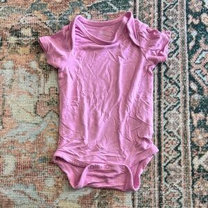 Kyte BABY Bubblegum Pink Bodysuit